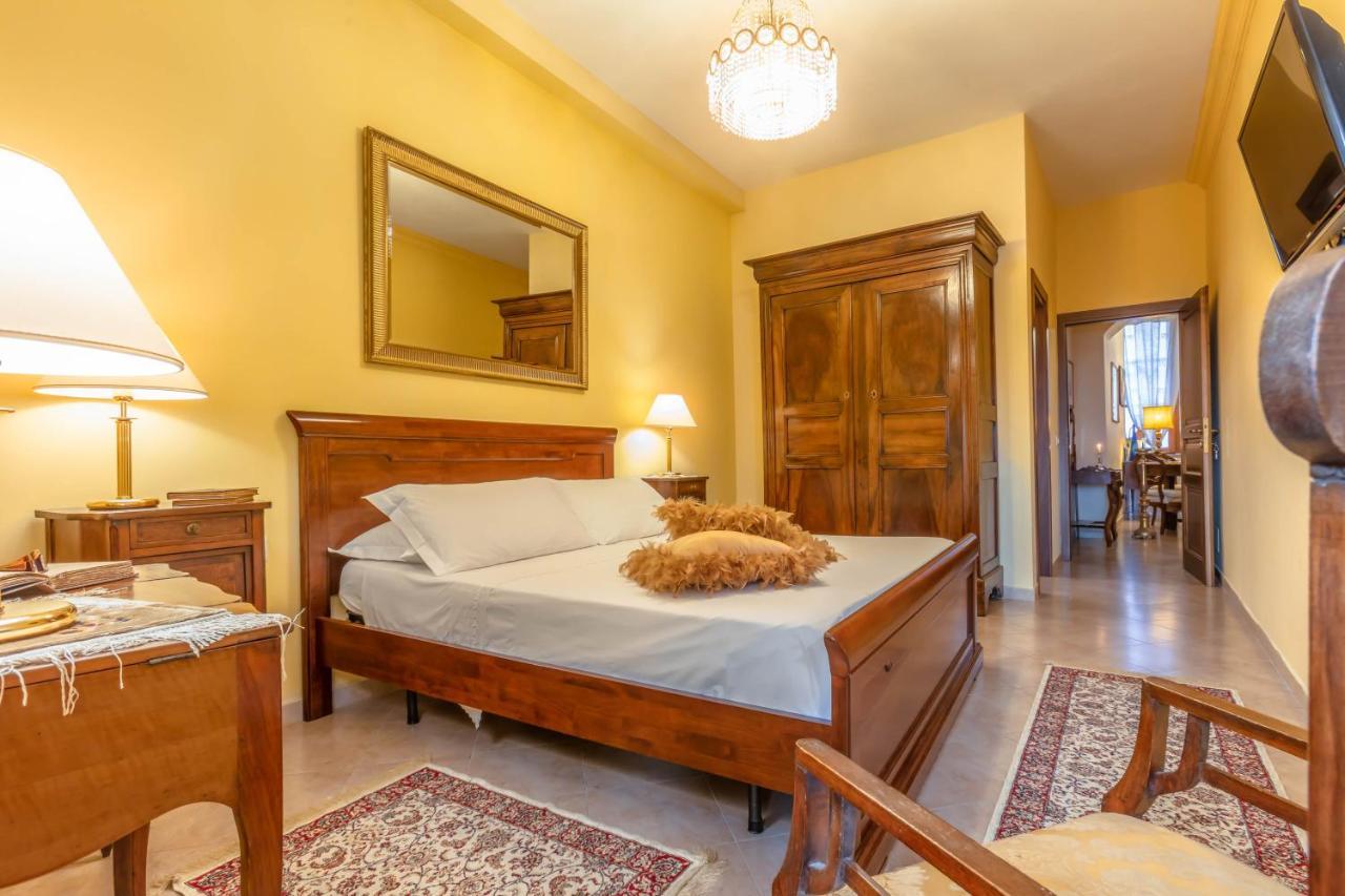 ויטרבו B & B La Fontaine Residenza D'Epoca מראה חיצוני תמונה